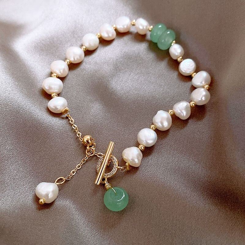 Women's Freshwater Pearl Bracelet - Trendy