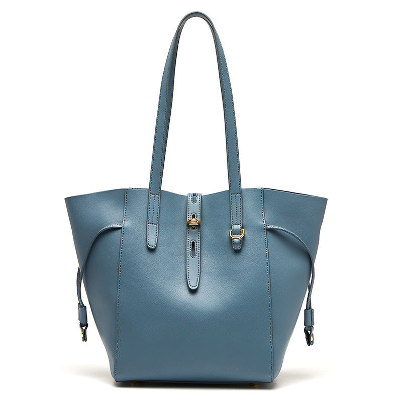 Blue Versatile elegance leather tote bag for women