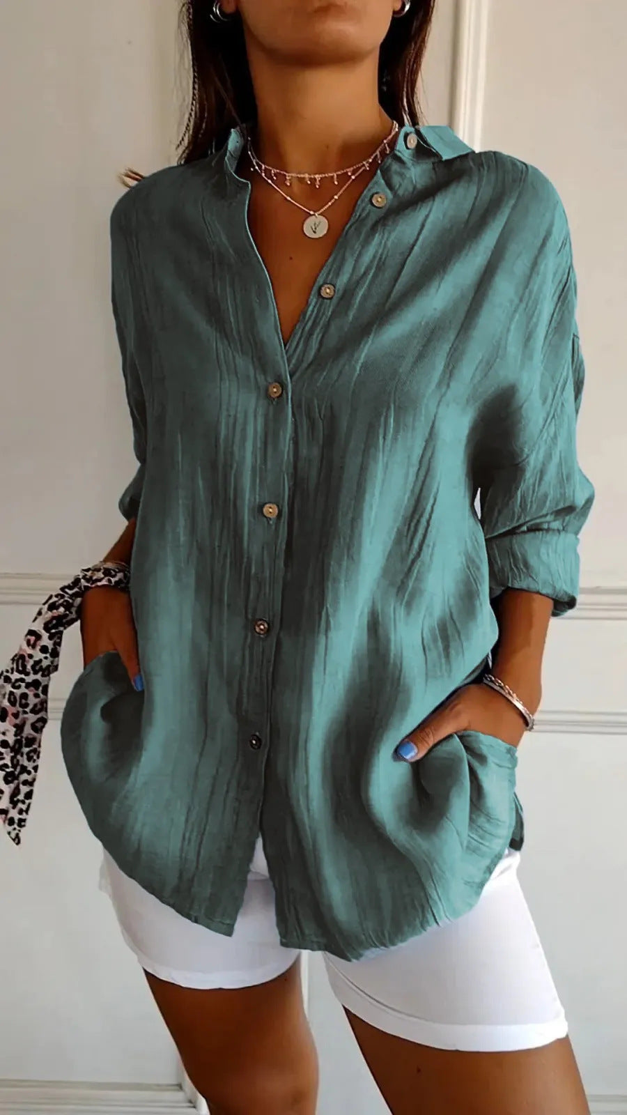 Women's Lapel Long Sleeve Pleated Shirt