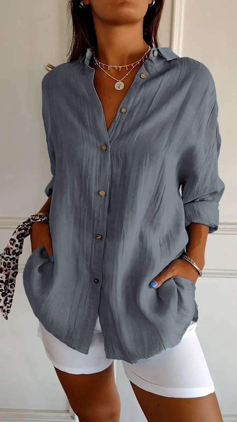 Women's Lapel Long Sleeve Pleated Shirt