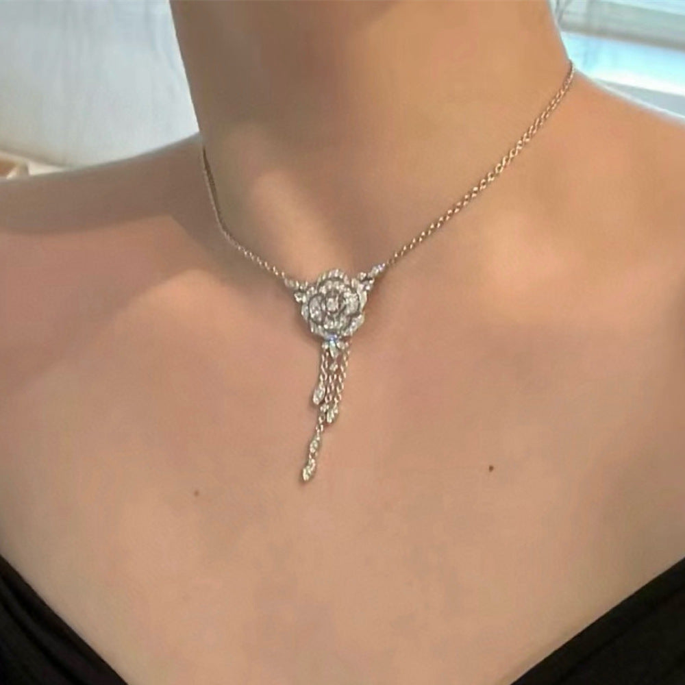 Women's S925 Silver Inlaid Zirconia Diamond Camellia Tassel Necklace - Trendy