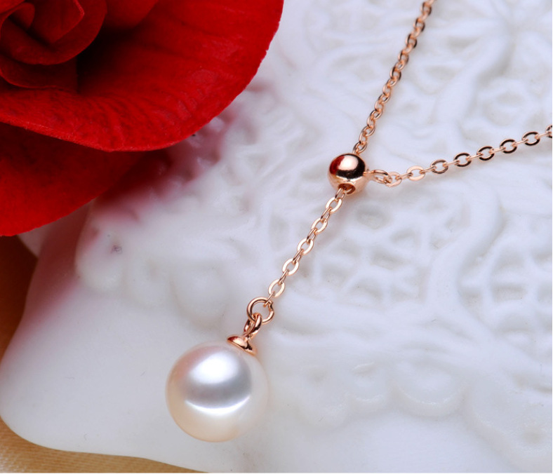 Y-shaped Pearl Pendant Necklace for Women