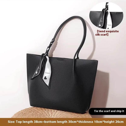 Black Everyday luxe carryall tote for women